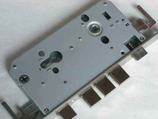 瓜州24小时上门开锁公司